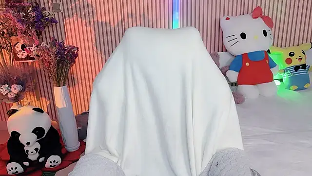 XXX chat uživo modela di-or-