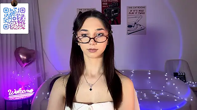 Webkamerová show LinaMour