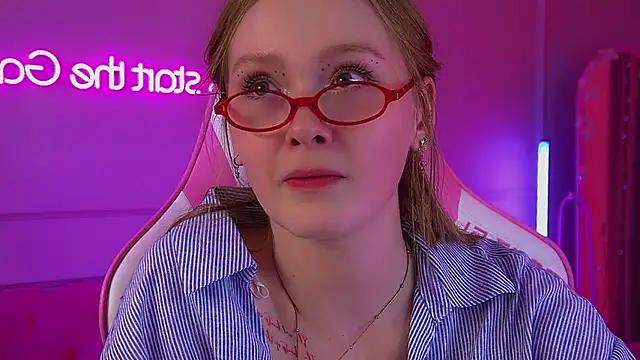 AgataFoxley Live XXX-chat
