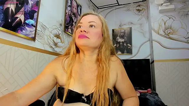 alicee__mature Adlı Modelin Canlı XXX Sohbeti