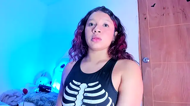 Emily_Coper18's Live XXX Chat