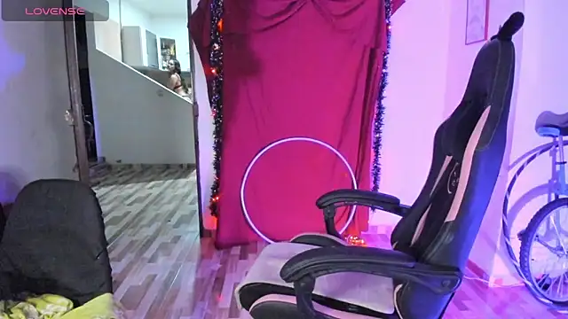adrena_10 élő XXX-chatje