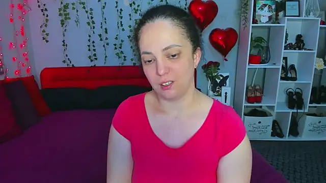 DarlingMilf – Kamerová šou