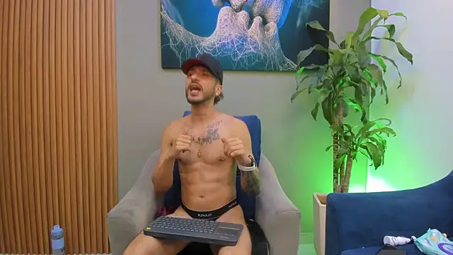 denis_winslow Webcam Show