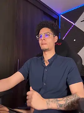 bigryann23のライブXXXチャット