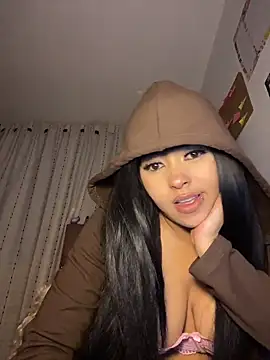 sarita_violet07 élő XXX-chatje