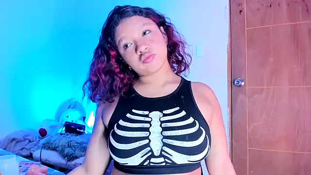 Emily_Coper18's Live XXX Chat