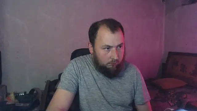 Webkamerová show BIG-COCK-OMG