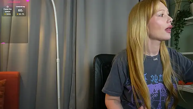 XXX chat uživo modela _Mila_Luna_