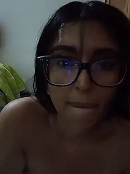 Zoex_0 Adlı Modelin Canlı XXX Sohbeti