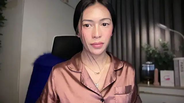 Jasmine_Elcock's Webcam Show
