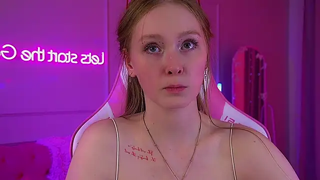 AgataFoxley live XXX chat