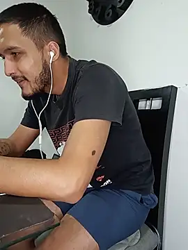 mosmar_20's Live XXX Chat