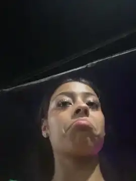 Chat XXX ao vivo de two_milkyway