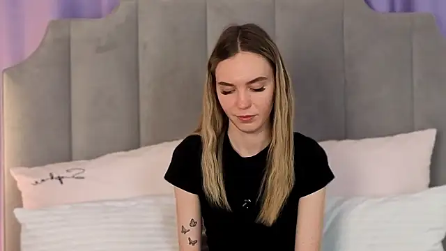 Онлайн чат XXX NikkiRyx