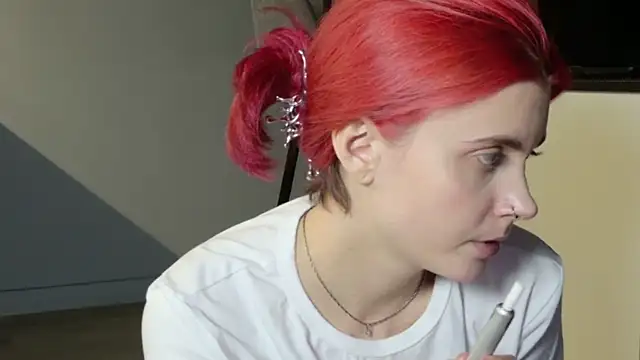 HarpyWitch live XXX chat