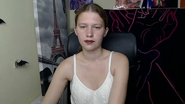 StellaCRL live XXX chat