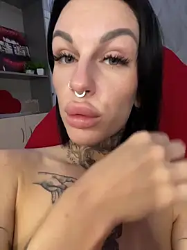 angel_devil_forever Webcam Show