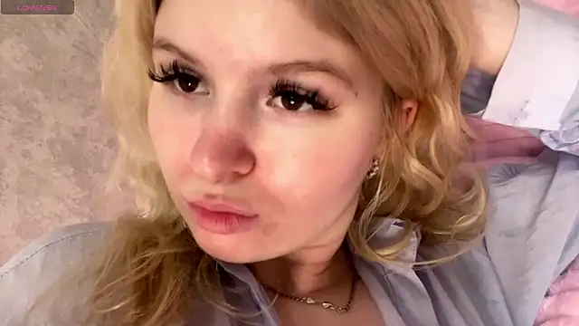 Chat +18 de ShontaWasilko ao vivo