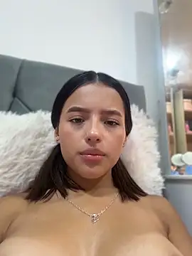 Chat XXX Live Sofia18_pinkk