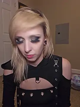 AmethystFoxx Chat XXX live