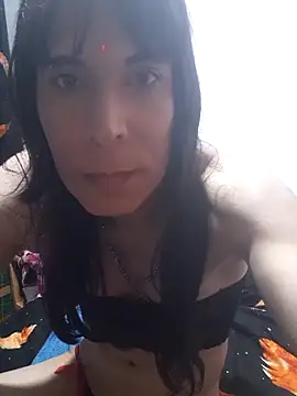 Show modela AnalcumQueen na web-kameri