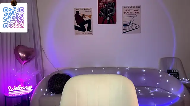 Webkamerová show LinaMour