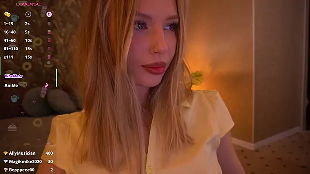 MollyyMayy: απευθείας συνομιλία ΧΧΧ