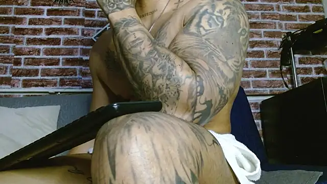 โชว์เว็บแคมของ jordan_bigcock_