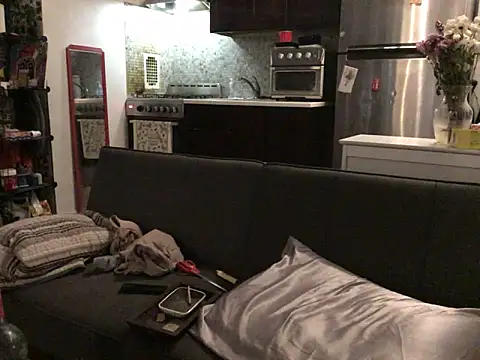 littyleesh1's Webcam Show