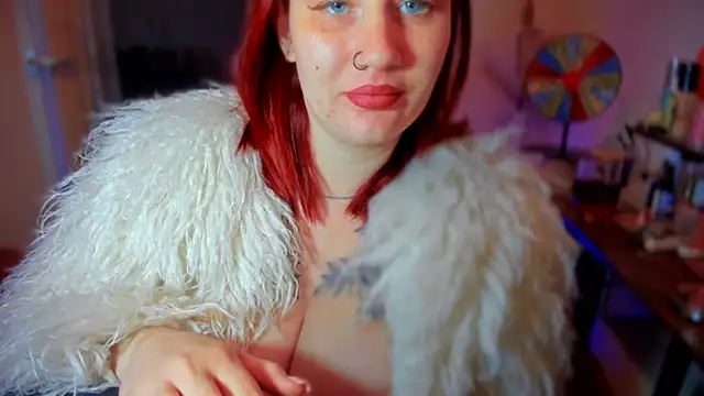 Miss-Innysik Chat XXX in diretta