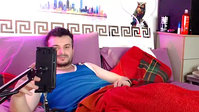 iuligruia69n Webbikameraesitys