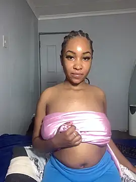 Creamy_bitchxxx: онлайн-секс-чат