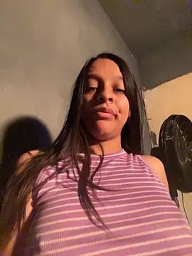 Show modela OrianaXclusive na web-kameri