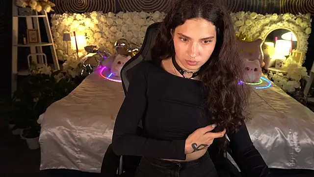 BabyFlowerr – Live XXX-chat