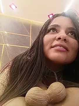 Eva-Apple Pertunjukan Webcam