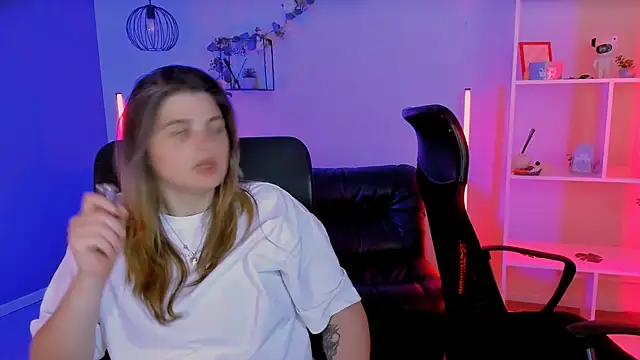 inga_gree élő XXX-chatje