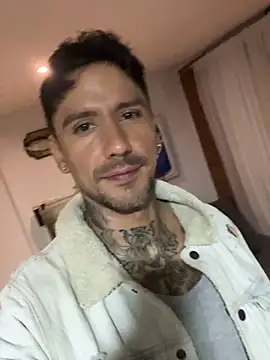 Chat XXX Live MR_EITHAN