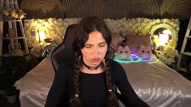 BabyFlowerr 라이브 XXX 채팅