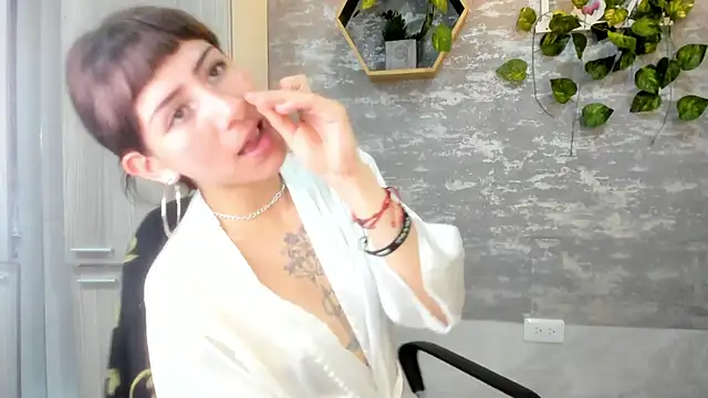 Mhelanny2 live XXX chat