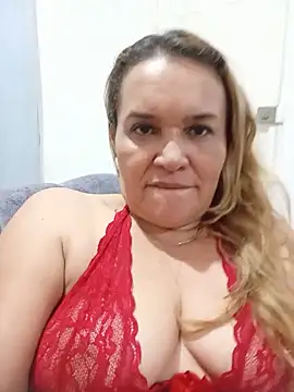charlotte_milf30 Adlı Modelin Canlı XXX Sohbeti