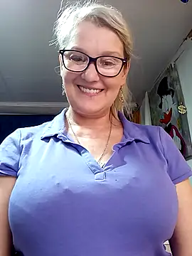 Chat XXX ao vivo de irinamaux