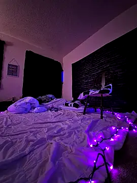 Pokazy przed kamerką – SexyAssPosingGuy