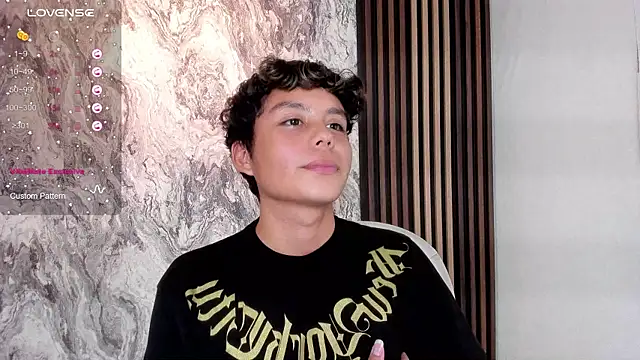 Nathanbelll's Live XXX Chat