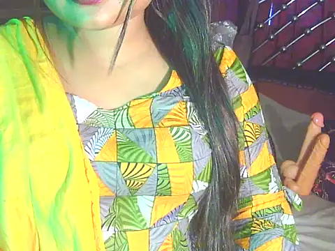 Nusrat_Faria 现场XXX聊天