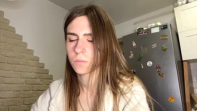 ZaraGuyette's Live XXX Chat