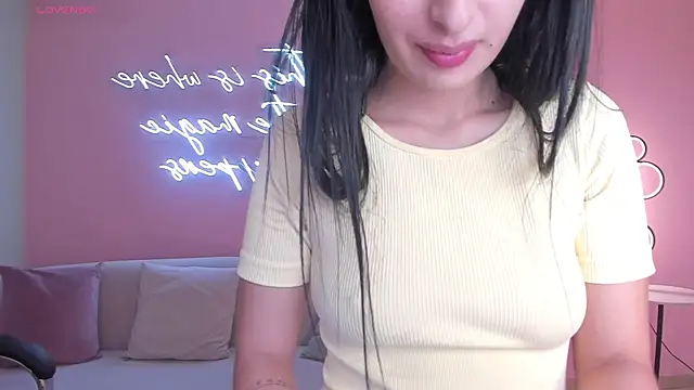 แชท XXX สดของ AmaraDivine