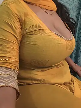 Anamika_Kapoor Show in webcam