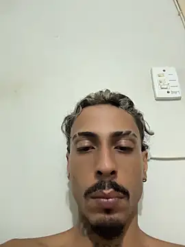 VicLima Live XXX Chat