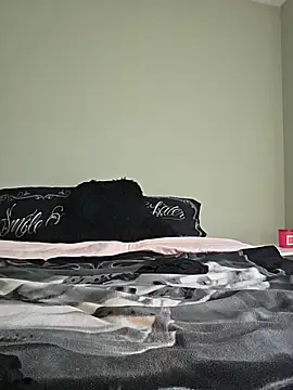 julimonroe Webcamshow